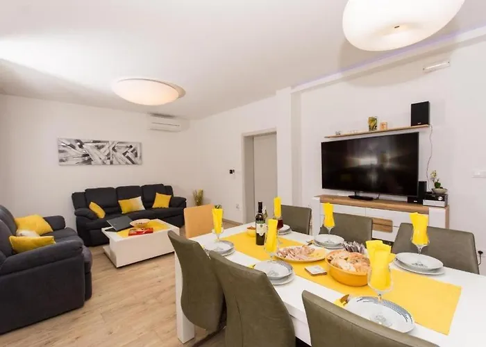 Family-friendly With Swimming Pool - 20379 公寓 *