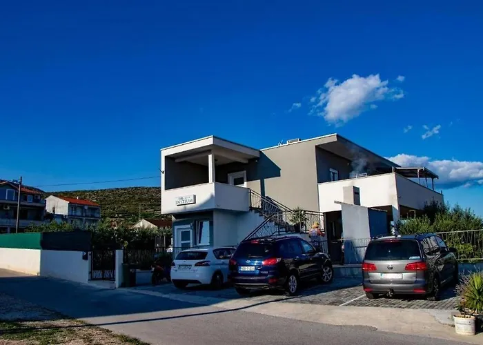 Appartement Family-friendly With Swimming Pool - 20379