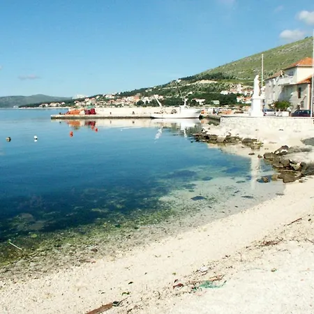 Διαμέρισμα Family-friendly With Swimming Pool - 20379